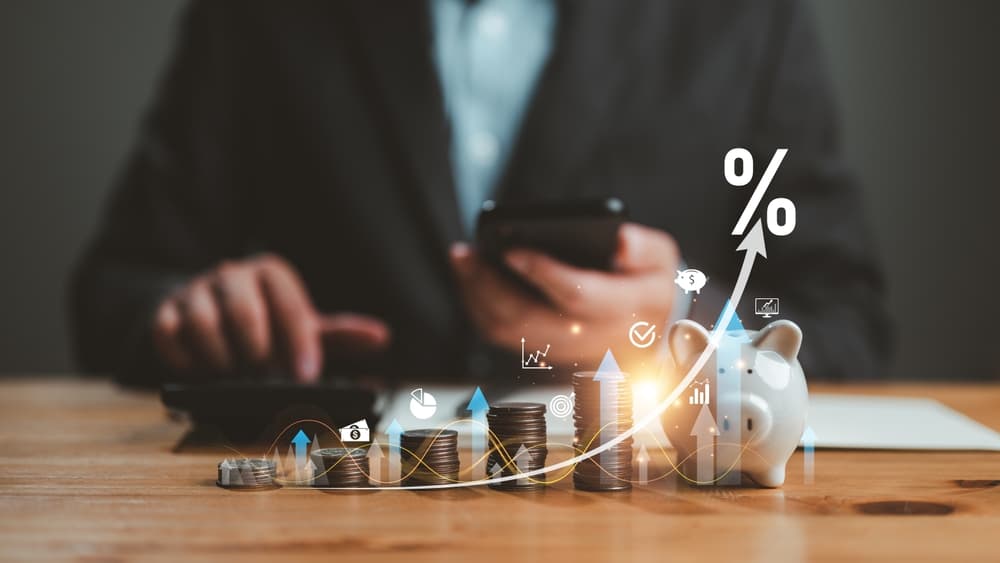 Interest Rate and Investment Return Calculation